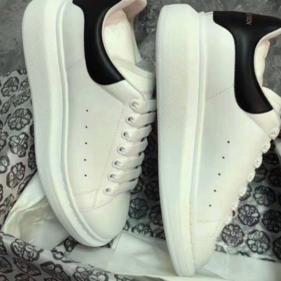 ✅Alexander McQueen fashion women casual shoes - Picture 3 of 8